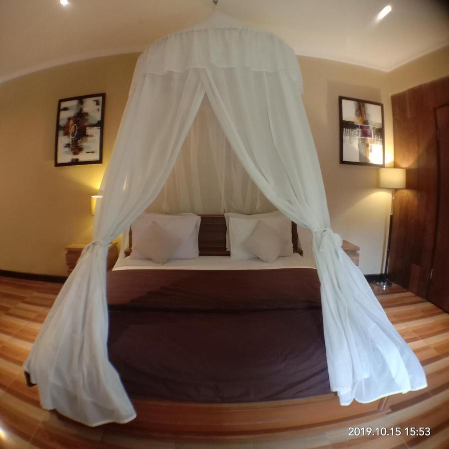 Joglo Villa Bali Penatih Eksteriør bilde
